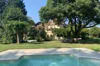 Swimming Pool Villa Franciana