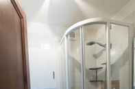 In-room Bathroom Altido Dolonne Sci ai Piedi Subito in Pista