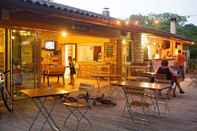 Bar, Kafe, dan Lounge Huttopia Le Moulin