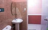 In-room Bathroom 3 Oslob New Village by Cocotel