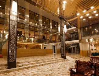 Lobby 2 Hotel Druzhba