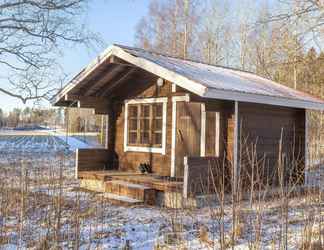 Exterior 2 Peace and Privacy Travel - Aulanko Lake Hide-out