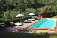 Swimming Pool Podere Rosso Baccarà - Bed & Breakfast