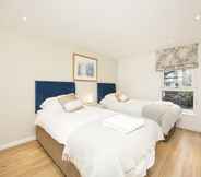 Bedroom 4 Large 2 Bedroom, 2 Bathroom Apartment, Moments From King's Road - Edith Terrace