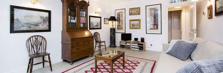 Sảnh chờ Comfortable one Bedroom Apartment in Notting Hill, Lambton Place Near Portobello