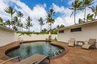 Swimming Pool Helen's Beach House 6 Bedroom Home by Redawning