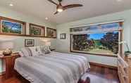 Bilik Tidur 2 Pinetrees Beach 3 Bedroom Home by Redawning