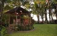 Common Space 4 Hale Maluhia Hanalei 1 Bedroom Home by Redawning