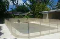 Fitness Center Kailua Beachside 4 Bedroom Home by Redawning
