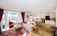 Ruang Umum 2 Up-market one Bedroom Apartment Just Minutes From the River Thames. Broughton rd