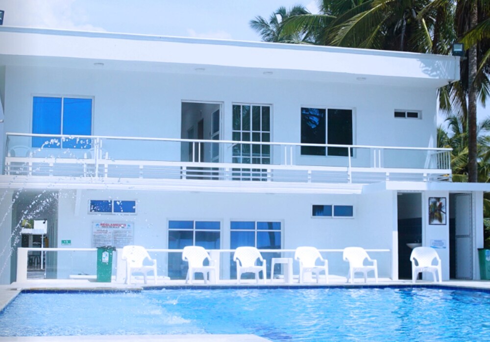 Swimming Pool 3 Hotel Playarena