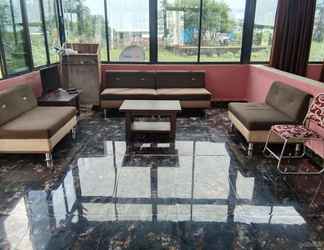 Lobby 2 Hotel Mandavgarh Residency