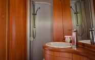 In-room Bathroom 7 Big Game on Wheels - Wilpattu