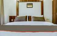 Phòng ngủ 4 Shri Sai Residency