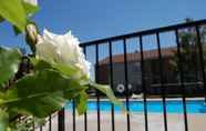 Swimming Pool 3 OU-2 Bedroom 1 bath next OU