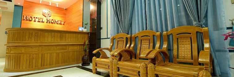 Lobi Hotel Homey Mandalay