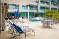 Swimming Pool SBV Luxury Ocean Hotel Suites