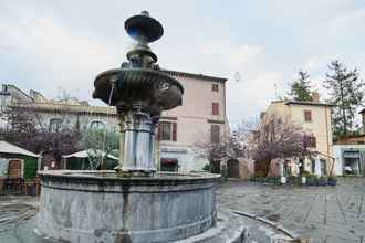 Bên ngoài 4 AL22 di Piazza del Gesù