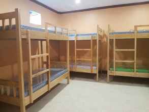 Kamar Tidur 4 Stellaz Guesthouse