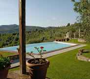 Swimming Pool 7 Romantic With Chianti Panorama