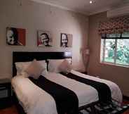 Bedroom 6 Glendower View Guest House