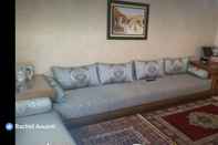 Lobi Impeccable 2-bed Apartment