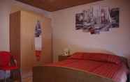 Bedroom 3 Apartments Opsenica