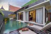 Kolam Renang Villa for Rent in Bali 2010