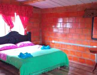 Kamar Tidur 2 Hostal Diosa Lunar