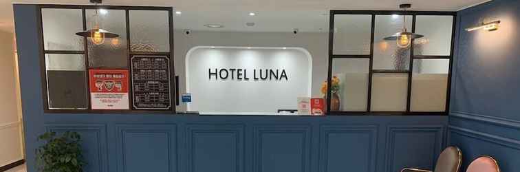 Lobby Hotel Luna