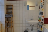 In-room Bathroom Stuckgasse Apartments