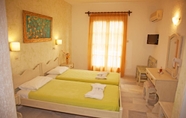 Kamar Tidur 2 Hotel Saint George Valsamitis