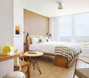 Kamar Tidur 6 The Rockaway Hotel