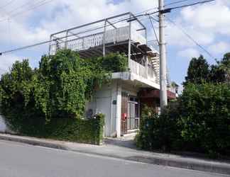 Exterior 2 Pe-chin Hama guest house