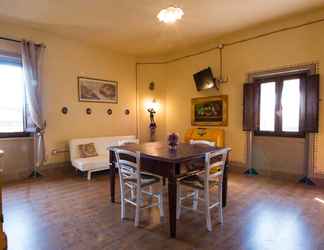 อื่นๆ 2 Apartment Sansepolcro 10 People - Tuscany