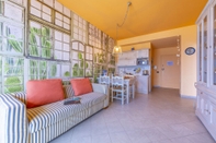 Lobby Laigueglia Beach