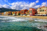 Exterior Laigueglia Beach