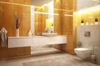 In-room Bathroom Hotel Lhayul