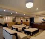 Lobby 2 Hotel Lhayul