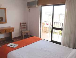 Bedroom 2 Turcongel Apartamentos Turisticos