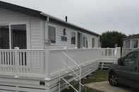 Exterior Camber Sands Lodge