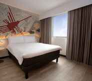 Bilik Tidur 4 ibis Styles Lima Benavides Miraflores Hotel