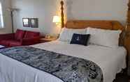 Bedroom 2 Inlet Inn NC