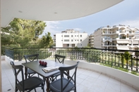 ห้องนอน Ano Glyfada- A Big Comfortable Apartment