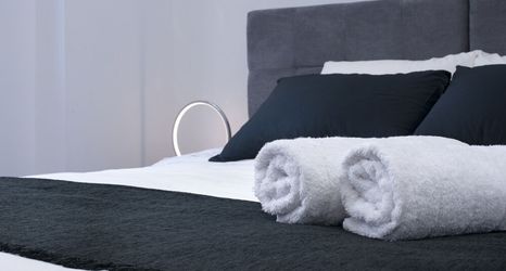 Others 2 B Koukaki A Modern Studio