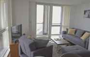 Common Space 2 Toothbrush Apartments Waterfront - Adults Only