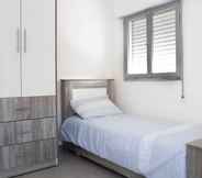 Bedroom 5 Cosy & Modern old city 3BR by Ahlan Hospitality