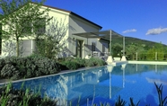 Others 2 Hillside Villa With Swimming Pool and Jacuzzi - Frasassi Caves