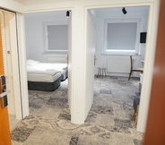 Kamar Tidur 4 Hotel Nafta Krosno