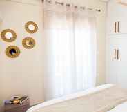 Bilik Tidur 6 Glamour Rooftop Apartment near Athens